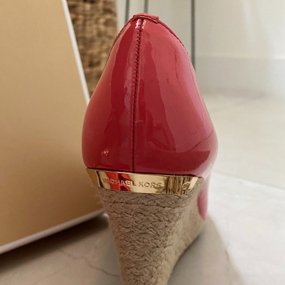 Michael Kors Keegan Wedge shoes - Picture 2 of 6